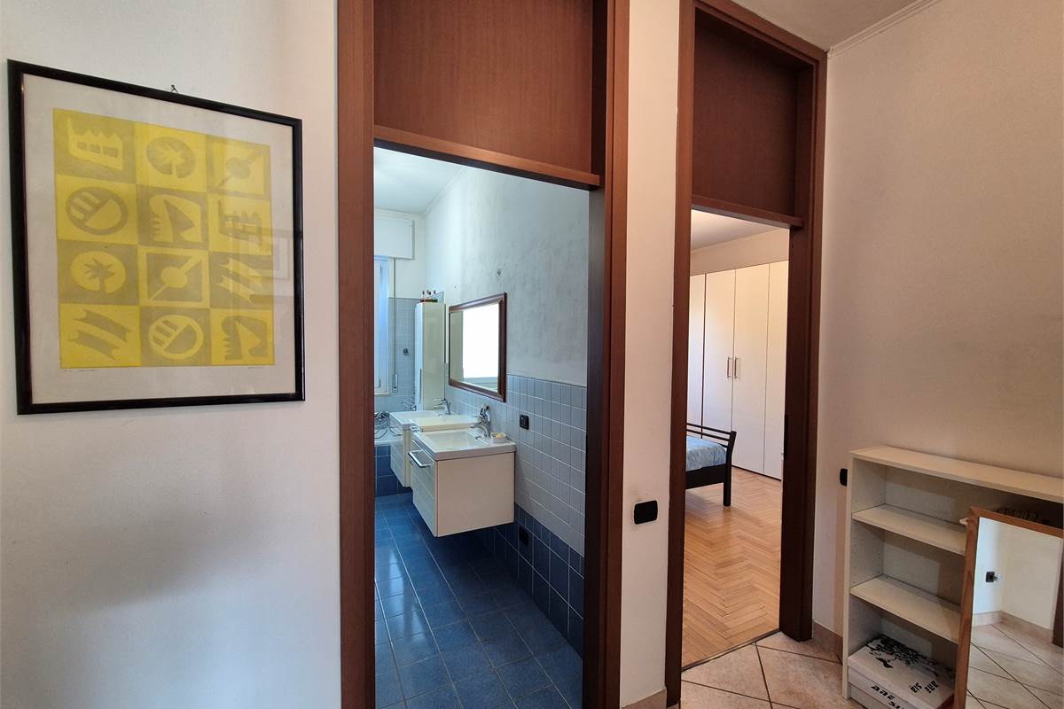 Quadrilocale con box singolo e cantina