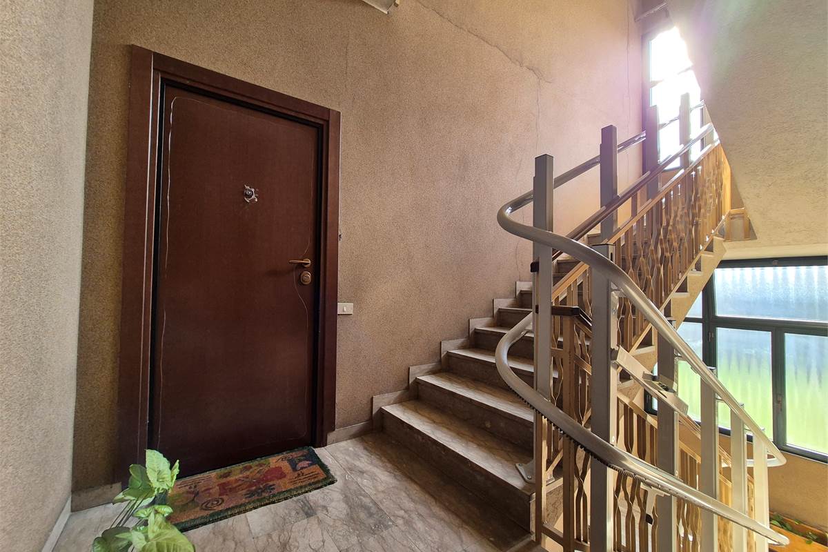 Quadrilocale con box singolo e cantina