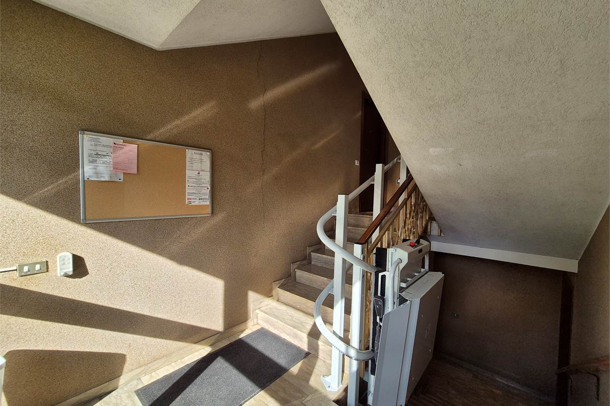 Quadrilocale con box singolo e cantina