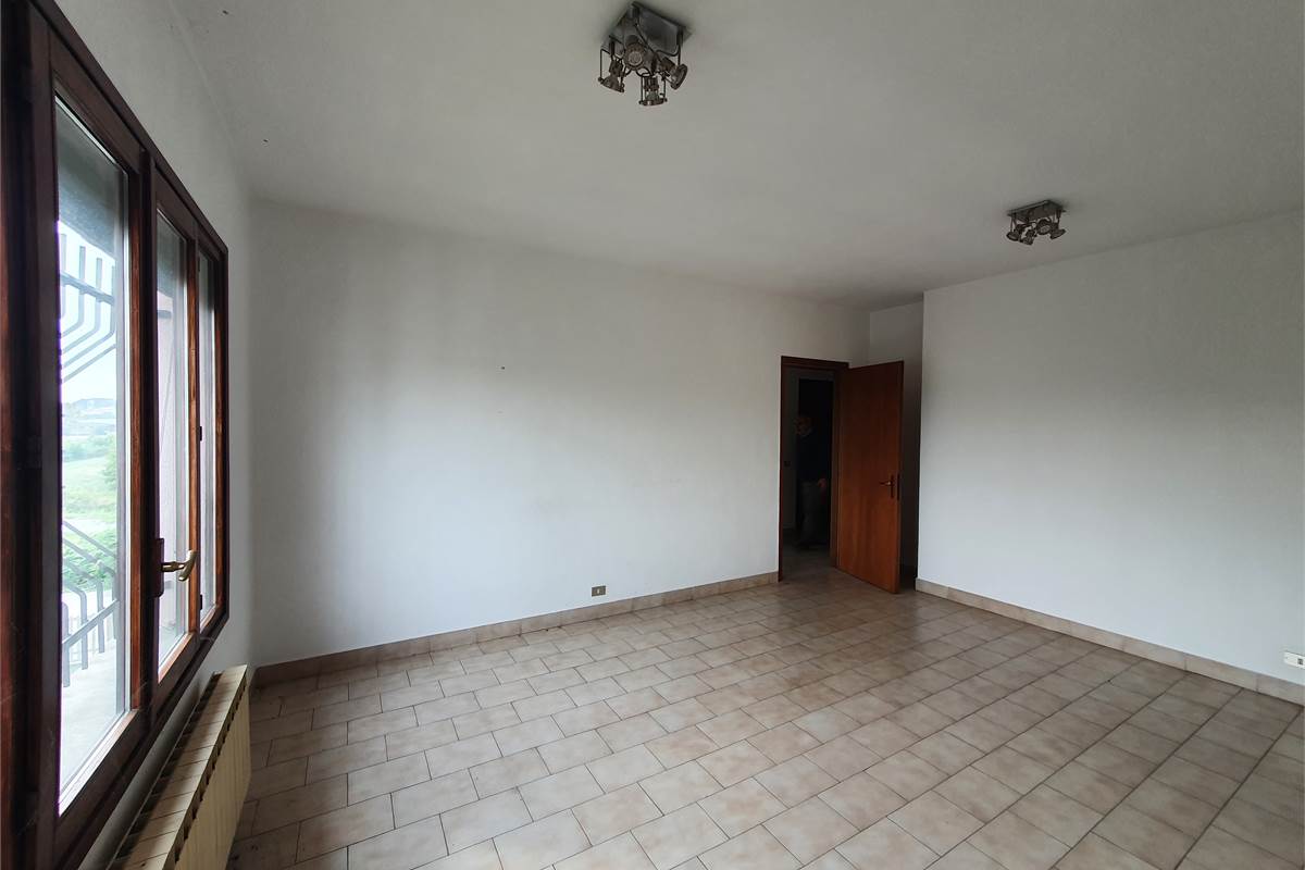 Ufficio a Vertemate con Minoprio (1C)