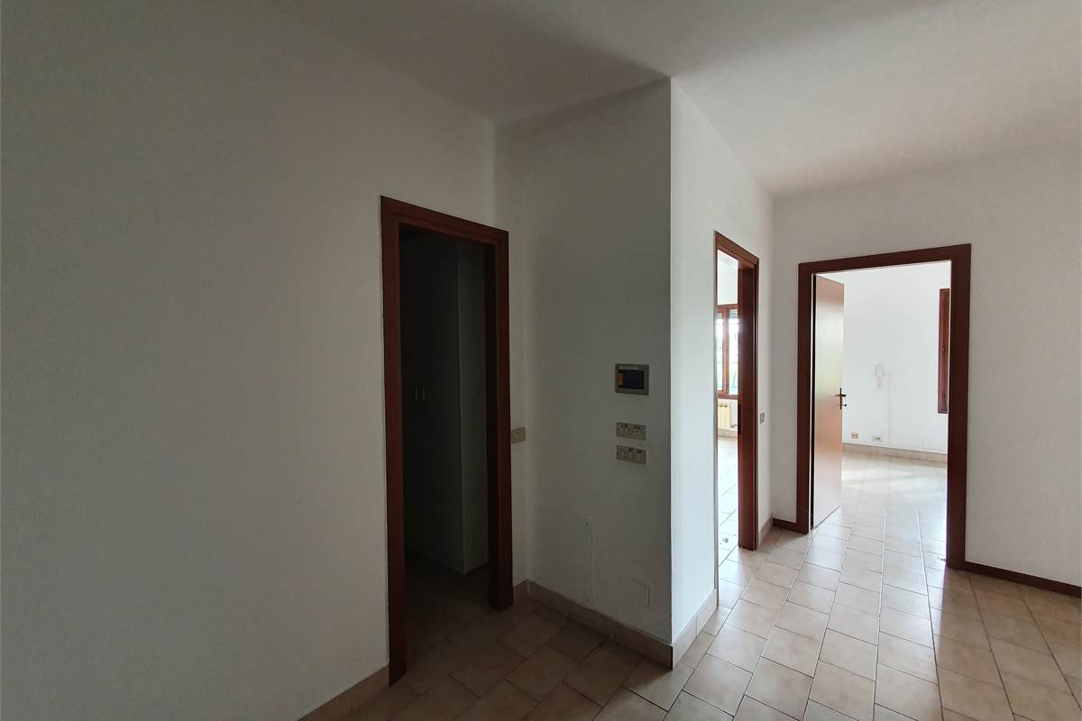 Ufficio a Vertemate con Minoprio (1C)