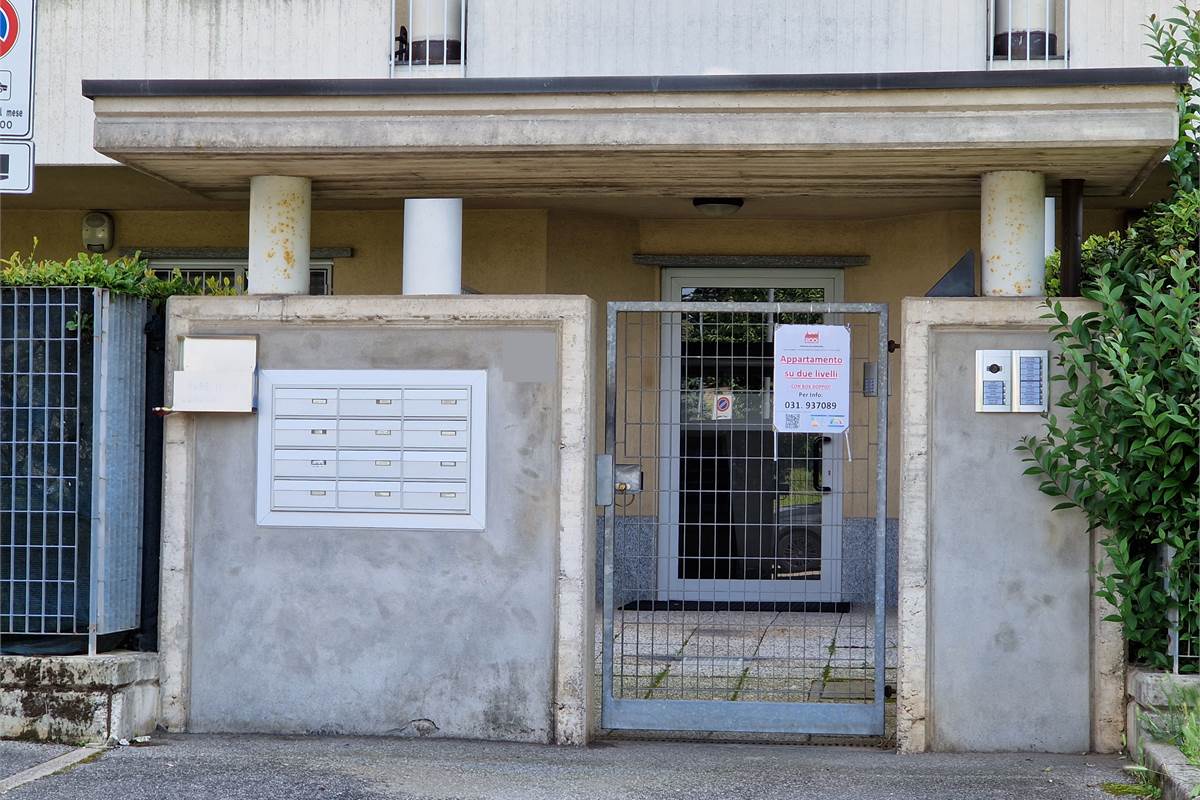 Appartamento su due livelli a Lomazzo 