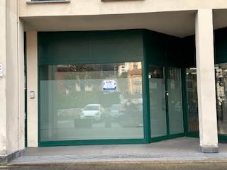 MONTORFANO - AFFITTASI LOCALE COMMERCIALE