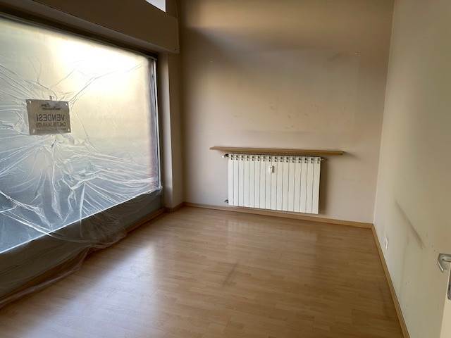 NEGOZIO CAMERLATA COMO