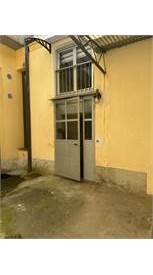 COMO CENTRO - VENDESI MAGAZZINO - RISTRUTTURATO 