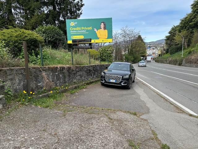 VENDESI FABBBRICATO INDIPENDENTE PONTE CHIASSO 