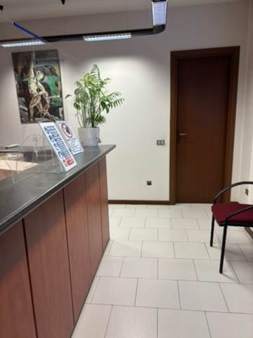 FINO MORNASCO VENDITA UFFICIO + TERRAZZO