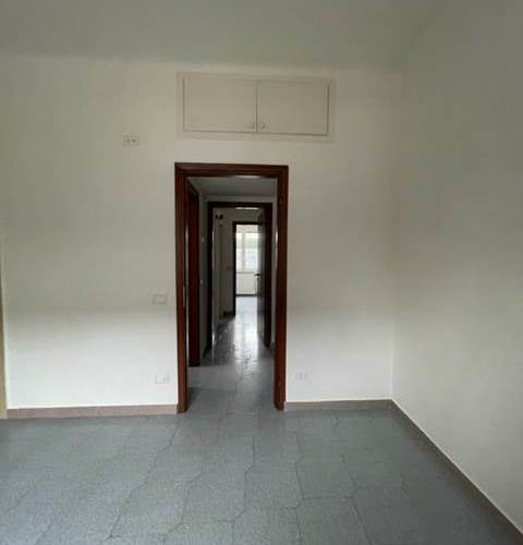 2 LOCALI IN VENDITA A CADORAGO