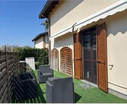 FINO MORNASCO VENDITA VILLA UNIFAMILIARE CON BOX 