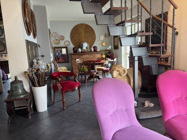 VILLA GUARDIA - Loc. Maccio -DUPLEX