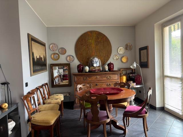 VILLA GUARDIA - Loc. Maccio -DUPLEX