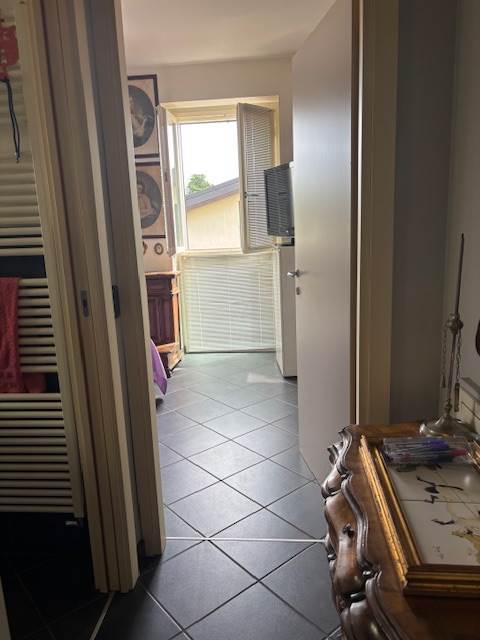 VILLA GUARDIA - Loc. Maccio -DUPLEX