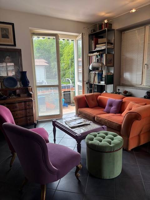 VILLA GUARDIA - Loc. Maccio -DUPLEX