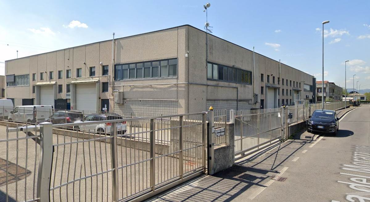 BINAGO-CAPANNONE IN VENDITA