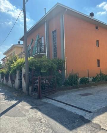 LUISAGO-PORTICHETTO