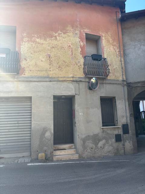 VERTEMATE CON MINOPRIO - PORZIONE DI CASA