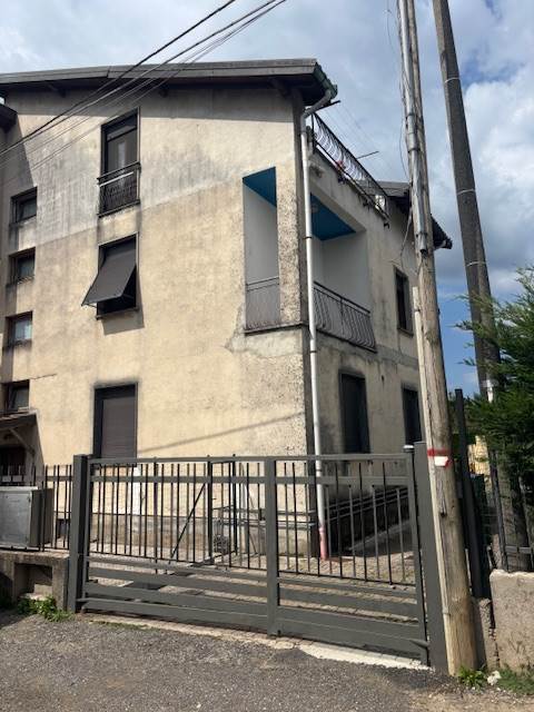 APPIANO GENTILE   3 LOCALI CON TERRAZZO