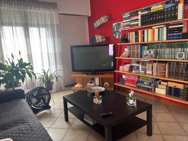 APPIANO GENTILE   3 LOCALI CON TERRAZZO