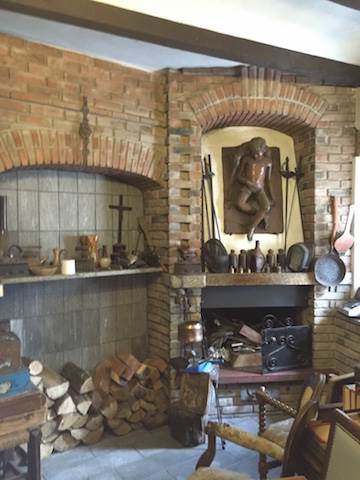 VENDESI INTERA CORTE LOMBARDA DI PRESTIGIO