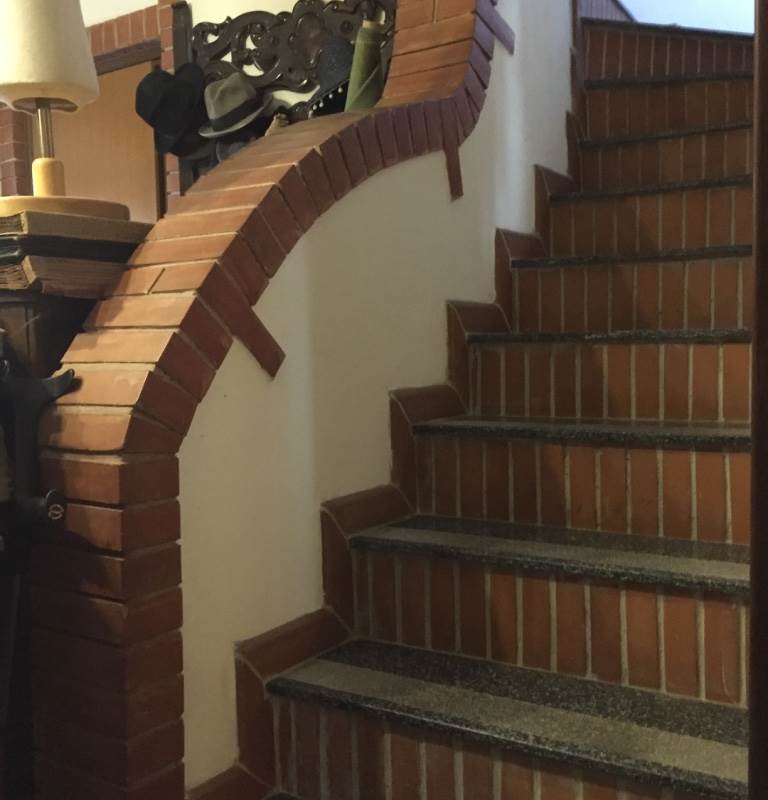 VENDESI INTERA CORTE LOMBARDA DI PRESTIGIO