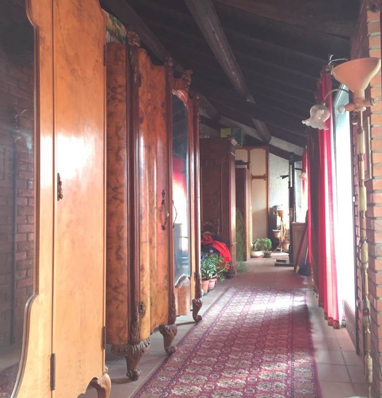 VENDESI INTERA CORTE LOMBARDA DI PRESTIGIO