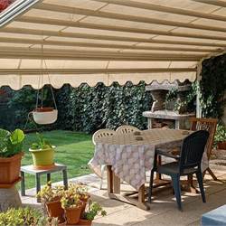 LOMAZZO VENDESI PORZIONE DI CASA