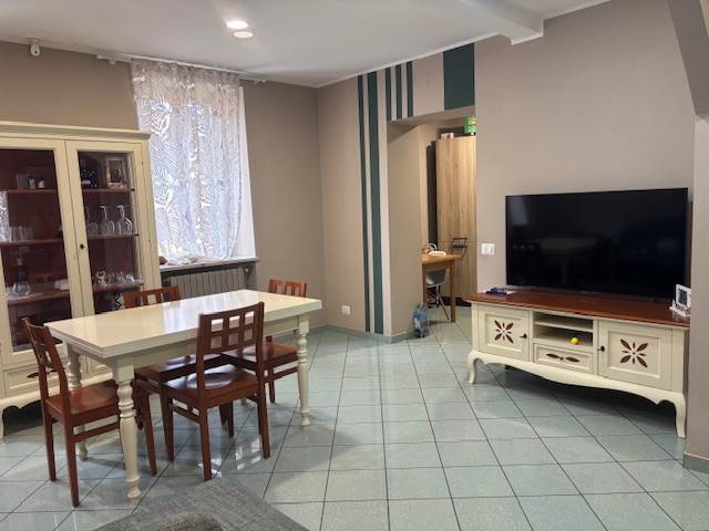 FINO MORNASCO VENDITA 3 LOCALI CON TERRAZZO