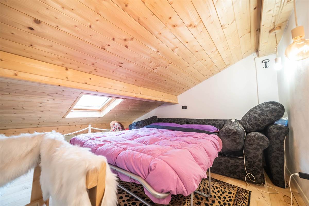 Fino Mornasco vendesi PORZIONE DI CASA