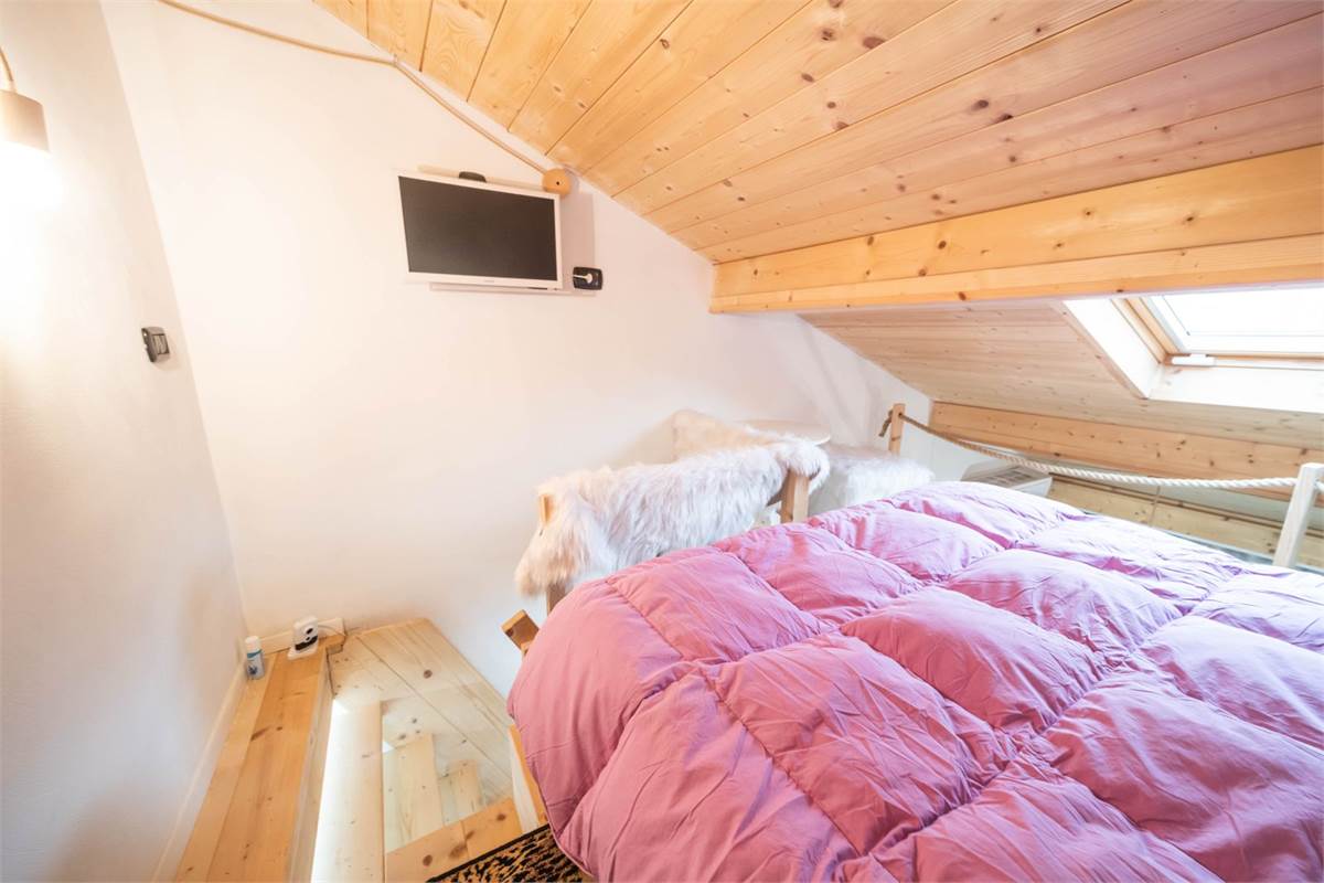 Fino Mornasco vendesi PORZIONE DI CASA