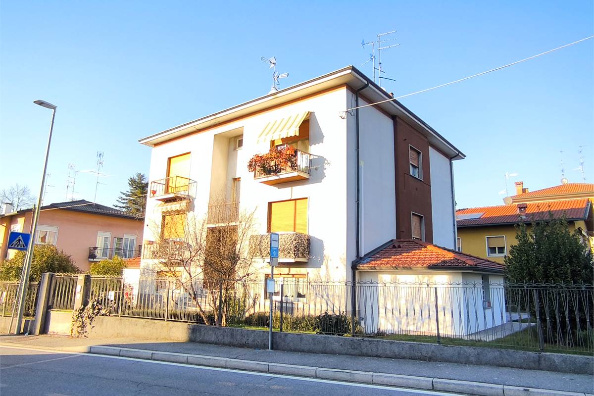 esterno