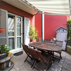 Tre locali con giardino privato e ampio box doppio 