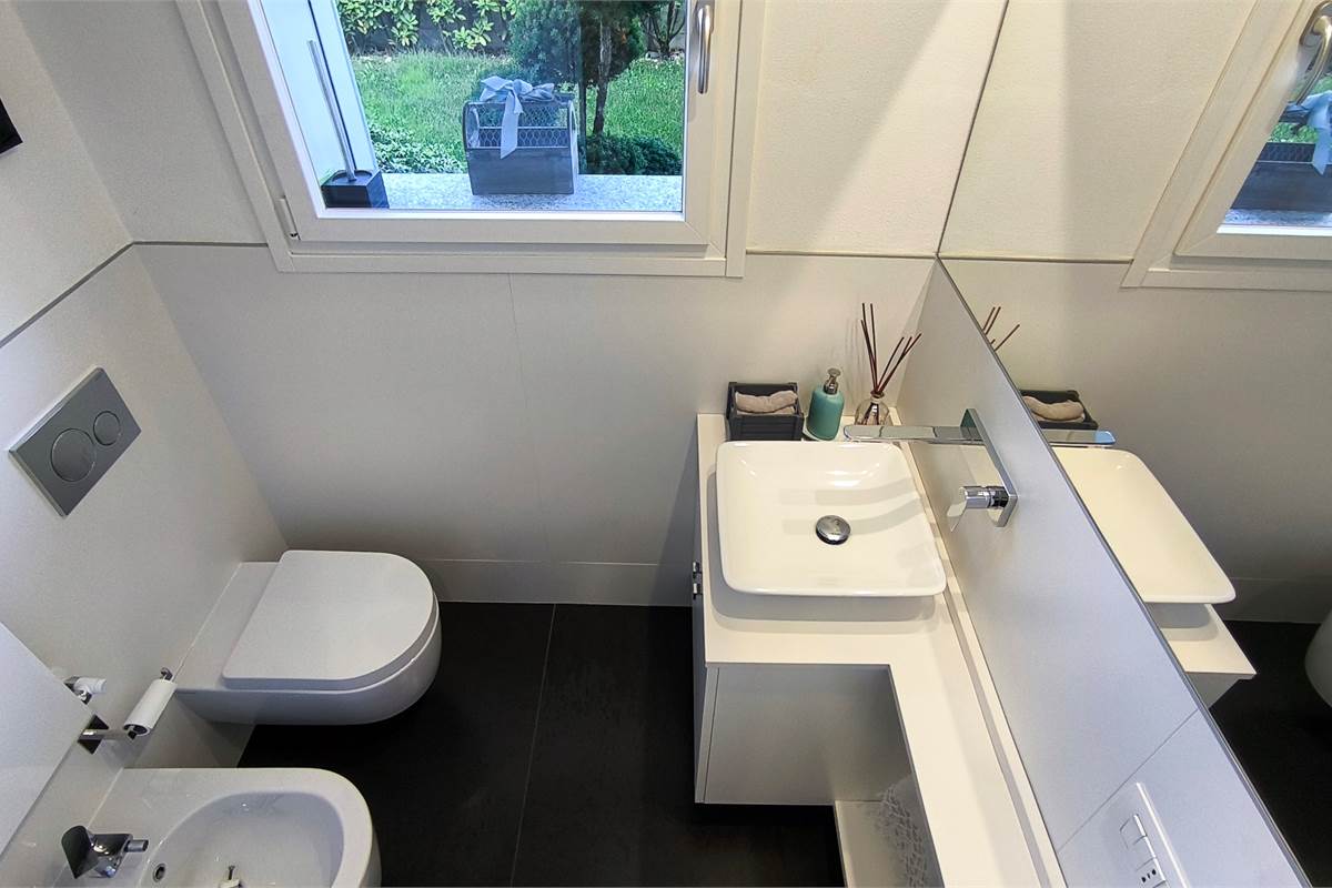 servizio piano terra