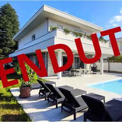 *** VENDUTA *** Villa Singola con piscina