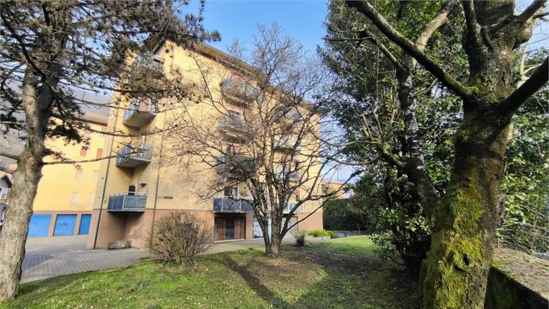 2 locali in palazzina