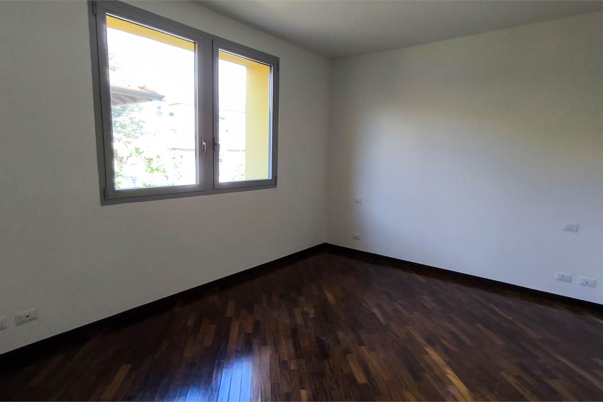 Trilocale con terrazzino