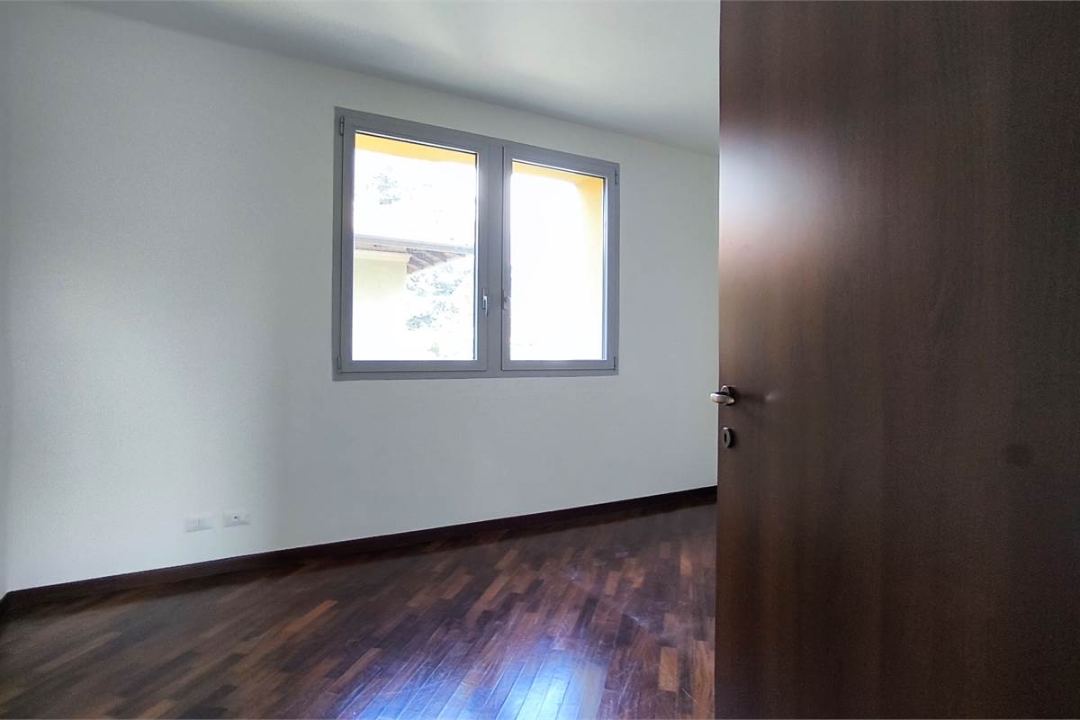 Trilocale con terrazzino