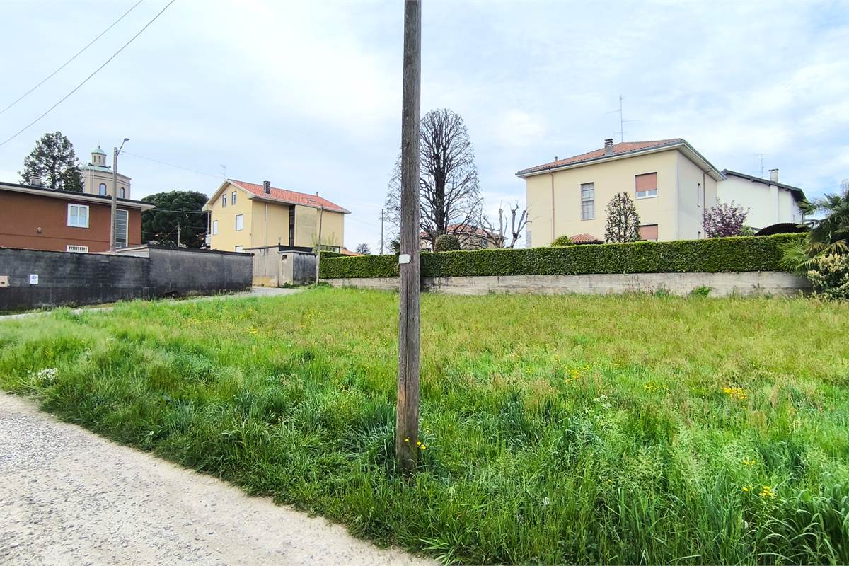 Terreno Edificabile In Vendita a 