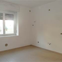 3 locali In Vendita a Cantù