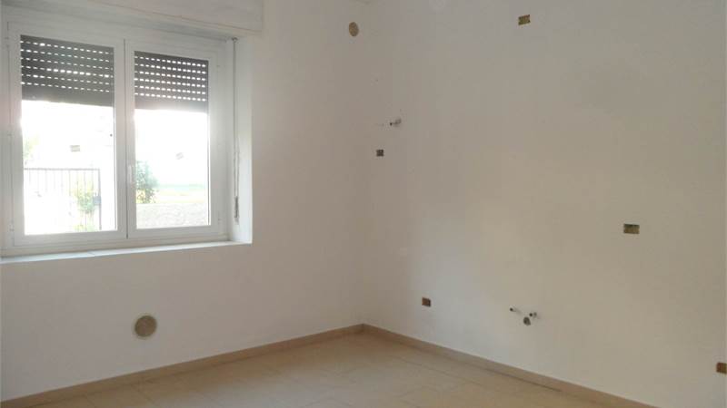 3 locali In Vendita a Cantù