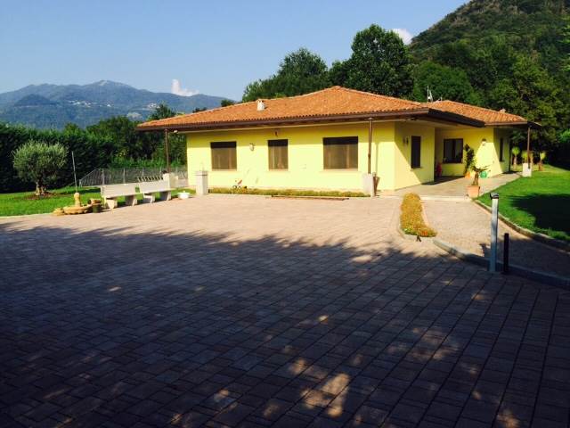 Villa In Vendita a Ronago