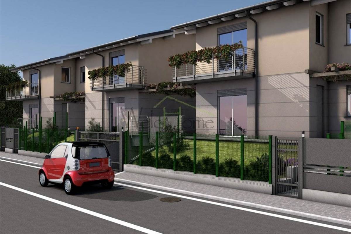 Porzione Villa In Vendita a Capiago Intimiano