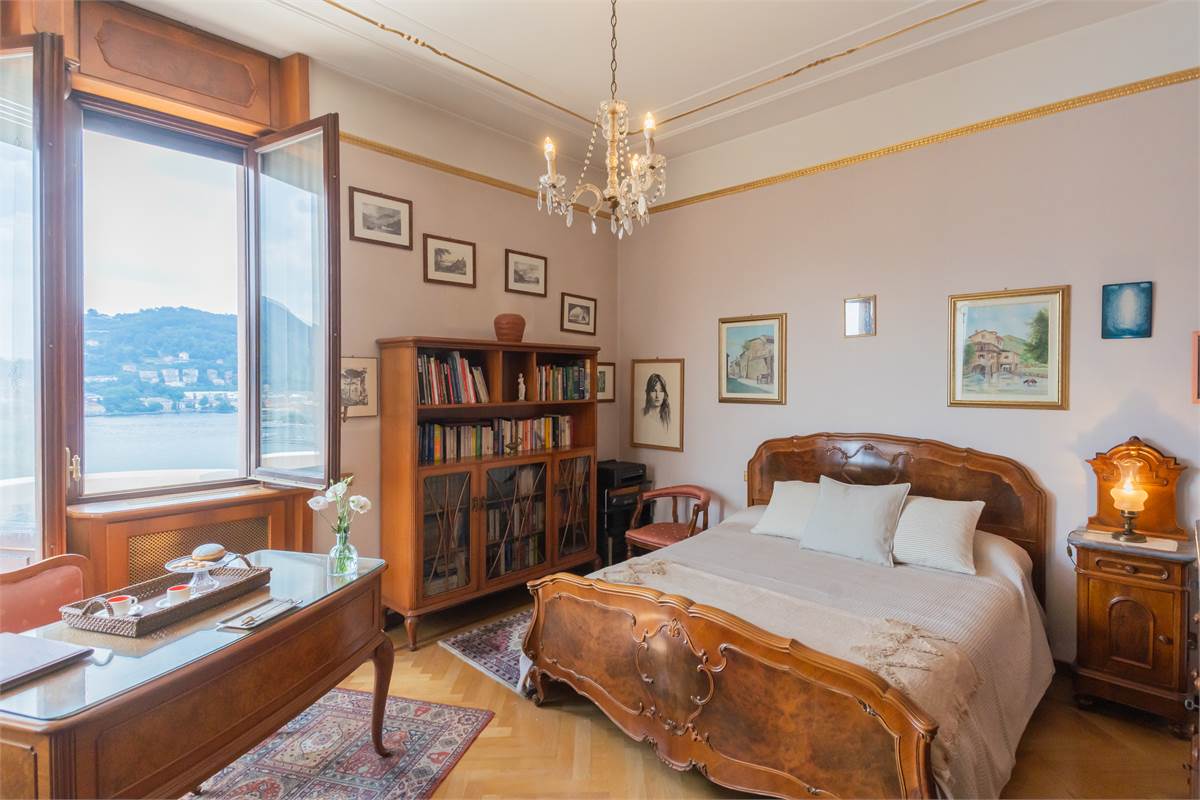 Villa unifamiliare con splendida vista lago a Como