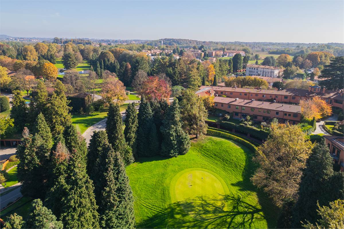 Appartamento con giardino  al Golf di Monticello