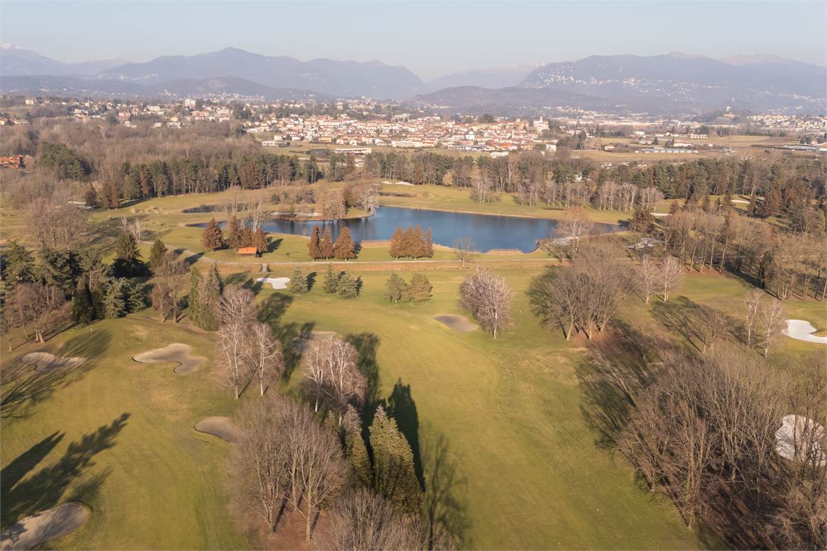 Appartamento con giardino al Golf di Monticello