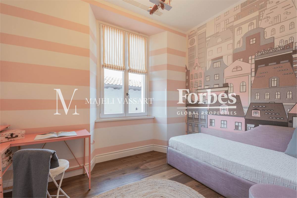 Appartamento ristrutturato e con terrazza nel centro storico a Como