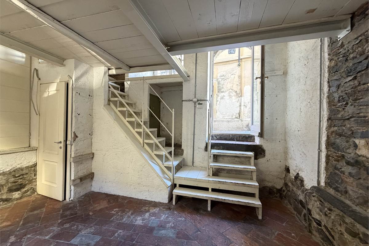 Magazzino in affitto, centro Como 