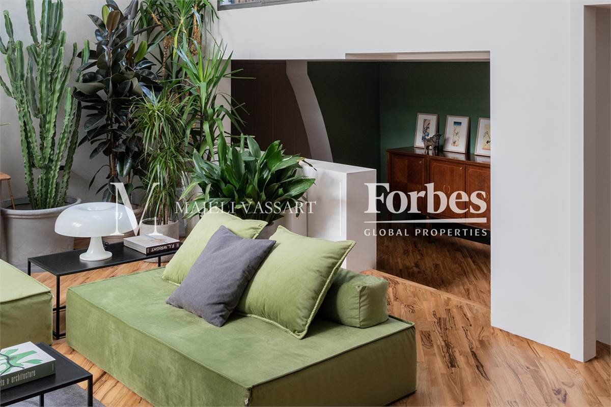 Moderno Loft con Box Auto in Città Studi Milano