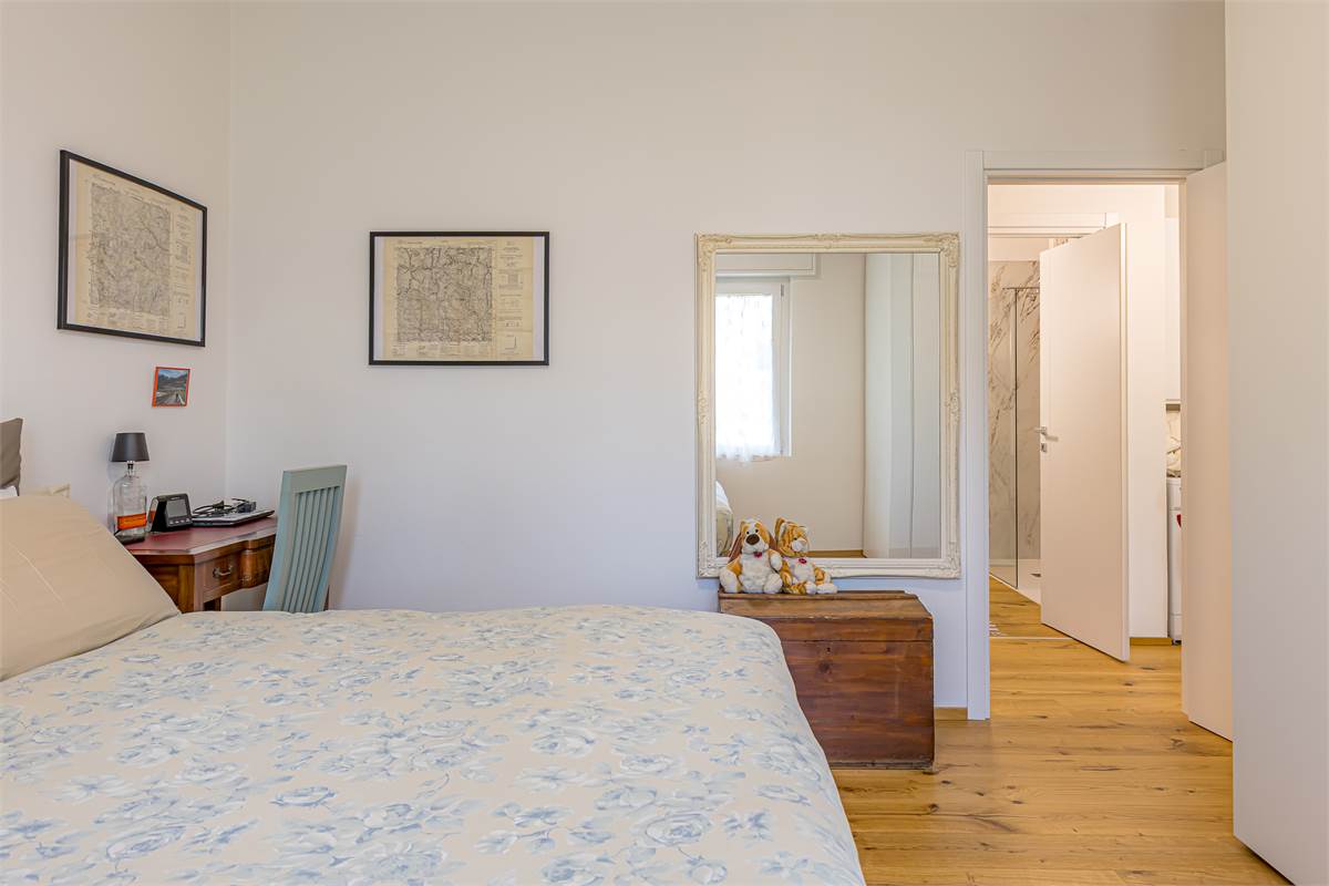 BIZZARONE casa indipendente ristrutturata 