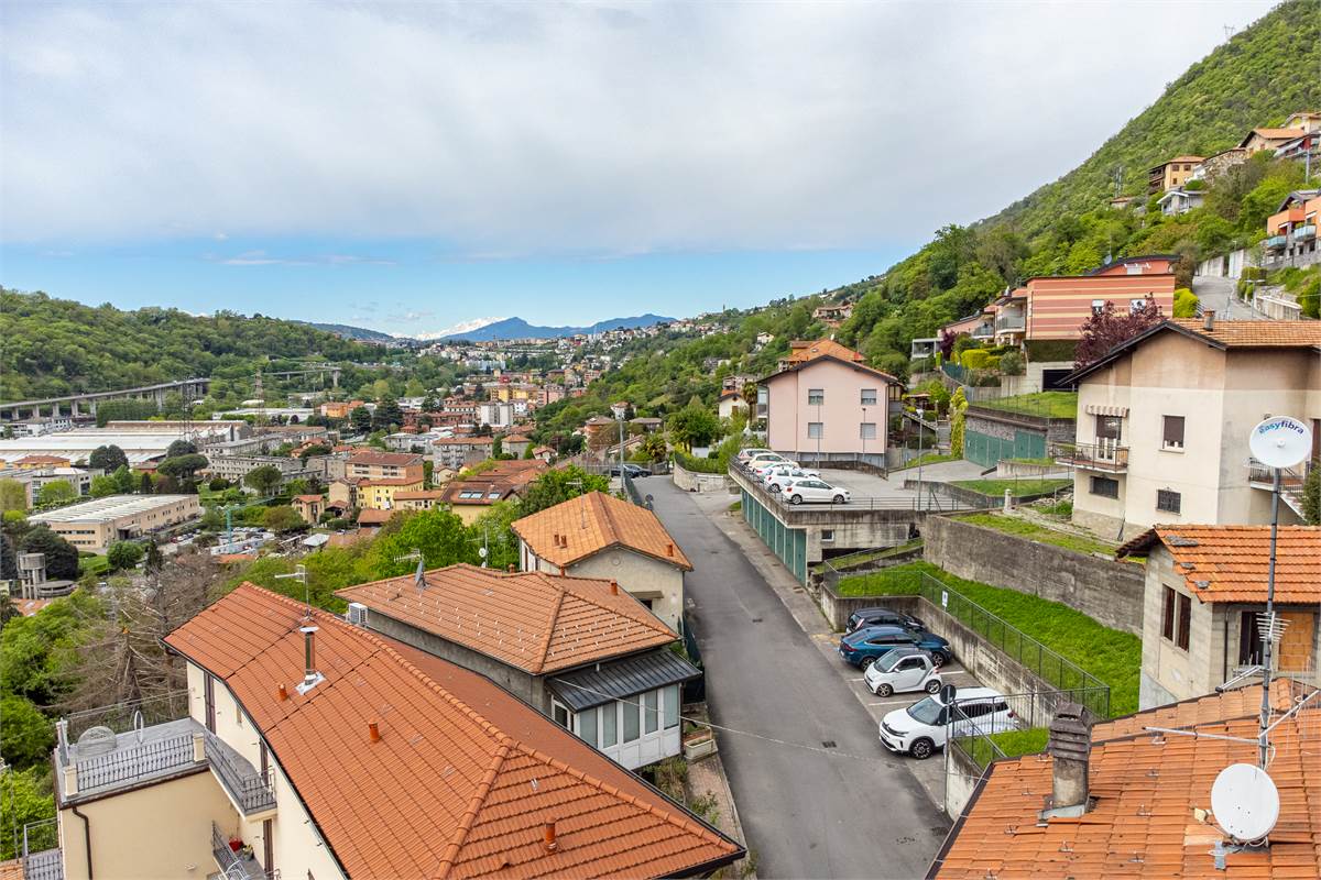 CERNOBBIO porzione di casa in vendita