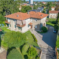 VILLA GUARDIA trilocale in trifamiliare